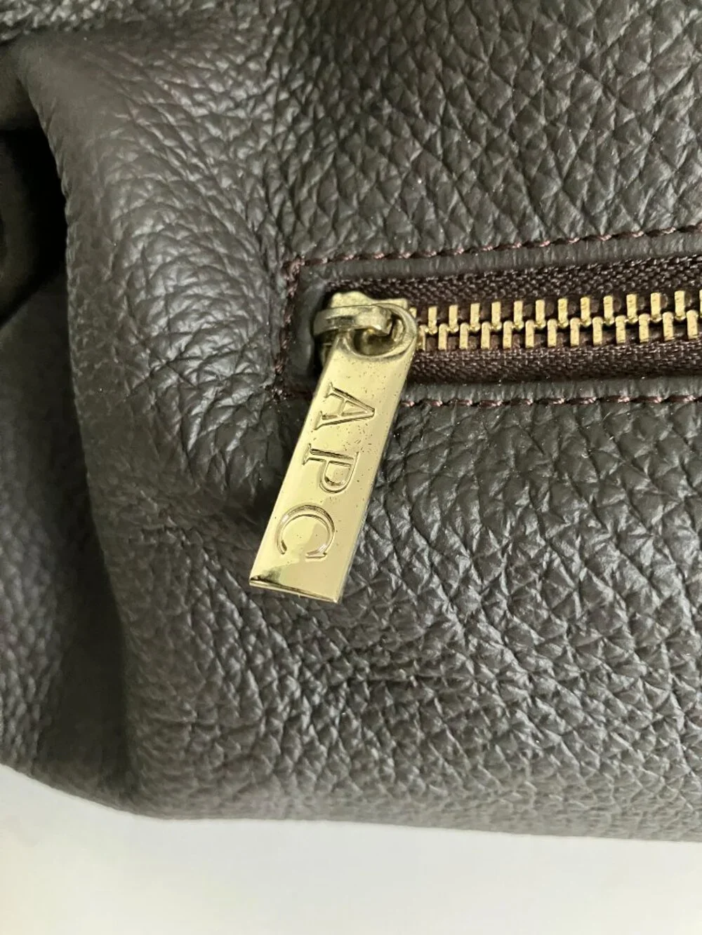 APC XL Brown Pebble Grain Leather Hobo Bag Zippers Pockets